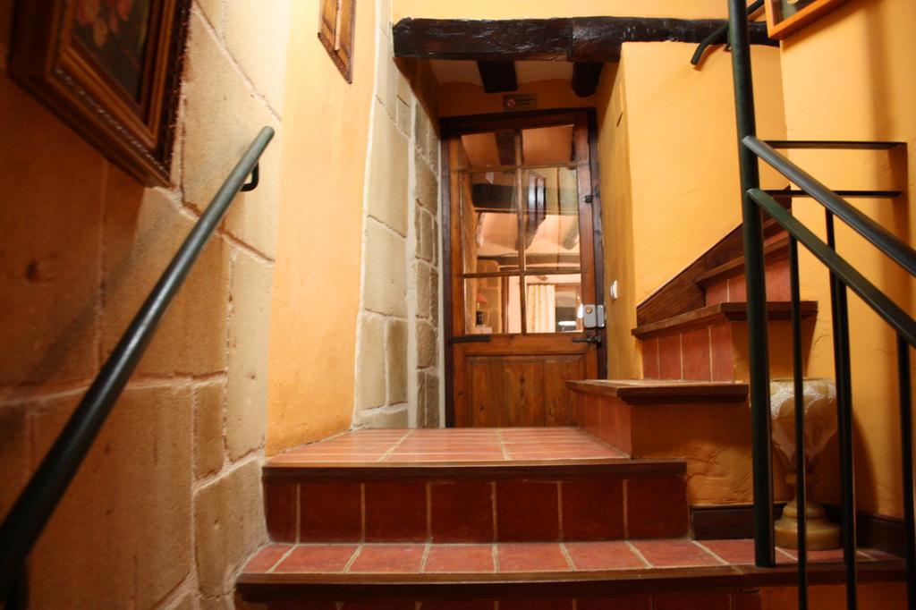 Hostal La Casa de Sebastian Valderrobres Exterior foto