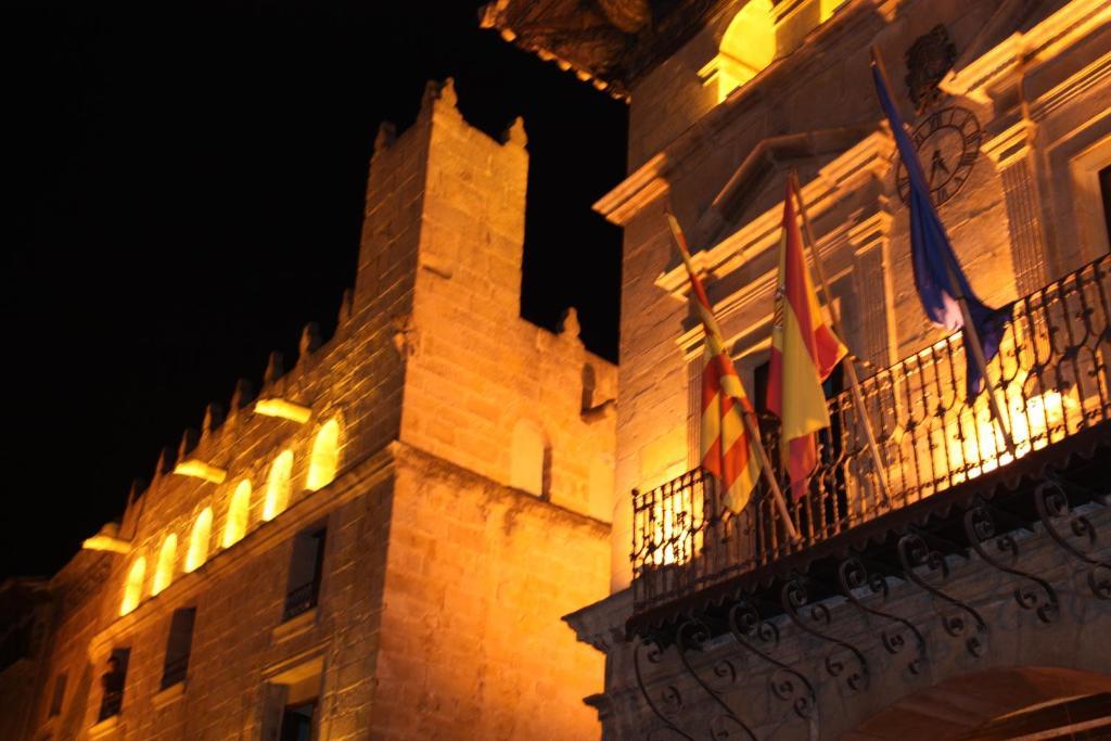Hostal La Casa de Sebastian Valderrobres Exterior foto